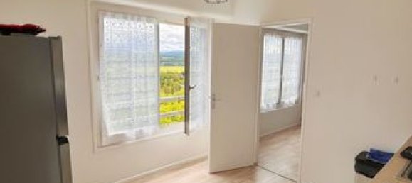 3 bedrooms Apartment in Montbeliard, France No. 359436 5