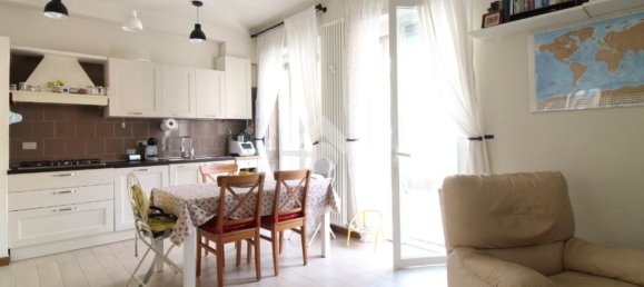 2 bedrooms Apartment in Verona, Italy No. 347420 7