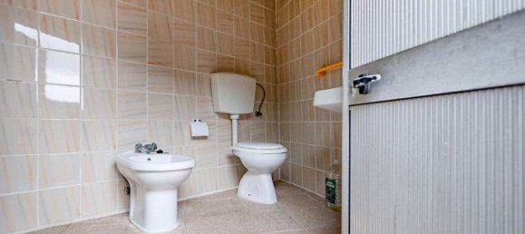 3 bedrooms House in Figueira da Foz, Portugal No. 10110 4