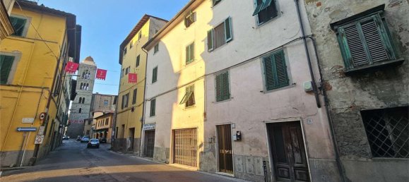 Apartamento de 5 divisões em Pescia, Italy N.º 38387 29