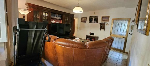 Apartamento de 5 divisões em Pescia, Italy N.º 38387 10