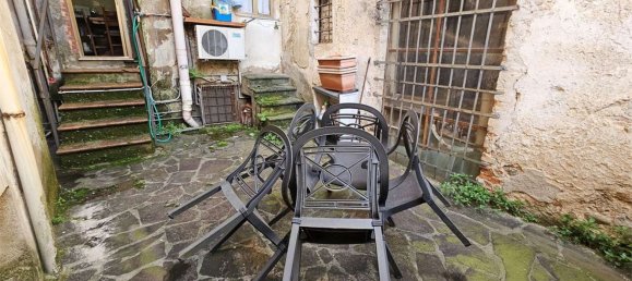 Apartamento de 5 divisões em Pescia, Italy N.º 38387 23