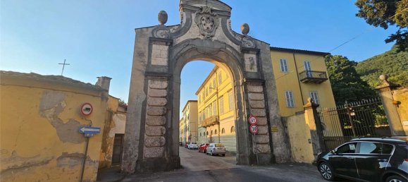 Apartamento de 5 divisões em Pescia, Italy N.º 38387 5