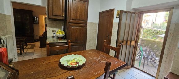 Apartamento de 5 divisões em Pescia, Italy N.º 38387 50