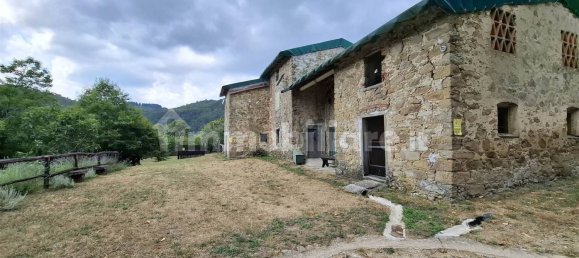 4 rooms House in Marliana, Italy No. 352835 2