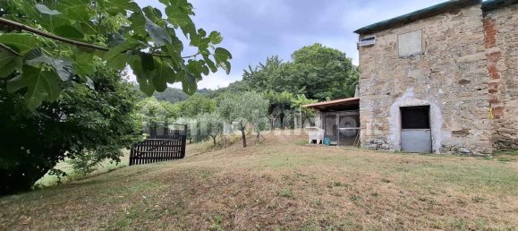 4 rooms House in Marliana, Italy No. 352835 16