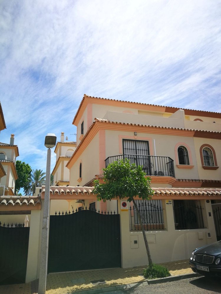 4 bedrooms House in Andalusia, Spain No. 172902