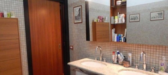 4 rooms Apartment in Catanzaro, Italy No. 106858 6