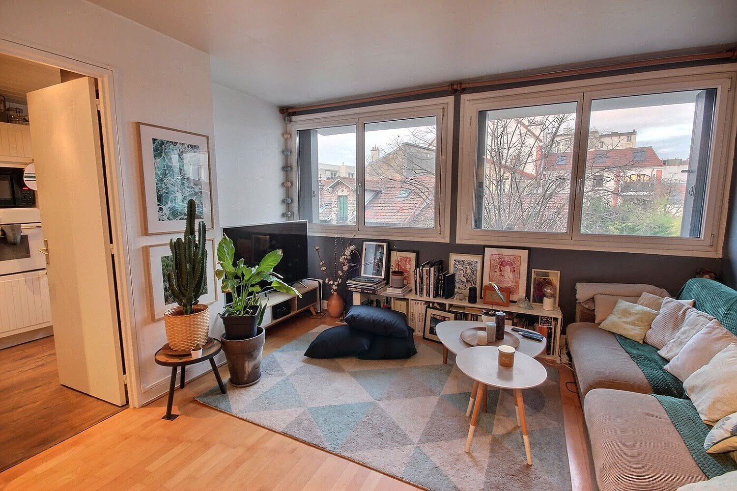 Apartamento de 2 dormitorios en Vanves, France No. 189540