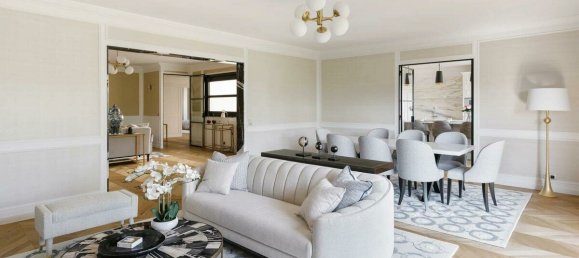 4 bedrooms Apartment in Paris, France No. 172264 3