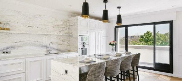 4 bedrooms Apartment in Paris, France No. 172264 4