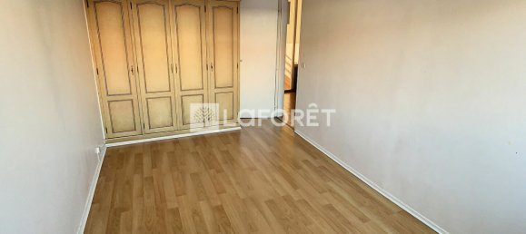 3 bedrooms Duplex in Villejuif, France No. 187227 8