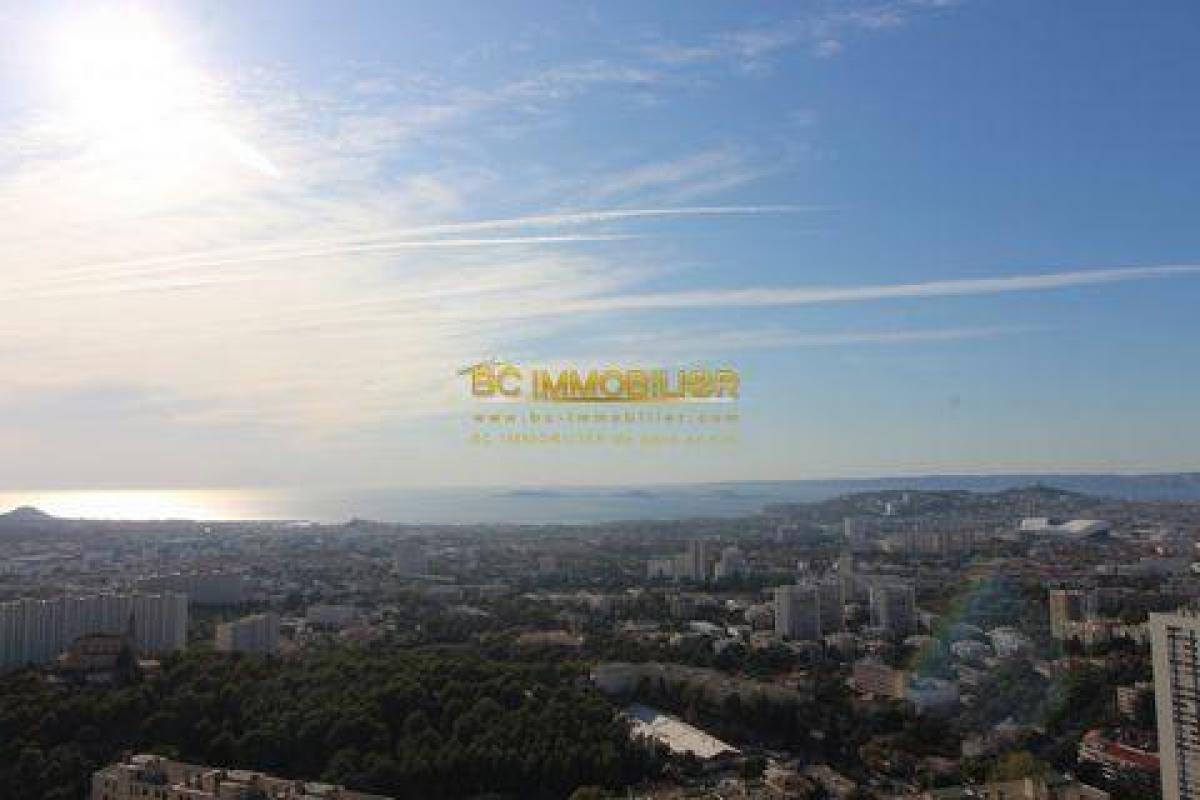 شقة 4 غرف نوم  في Marseille, France رقم 16178