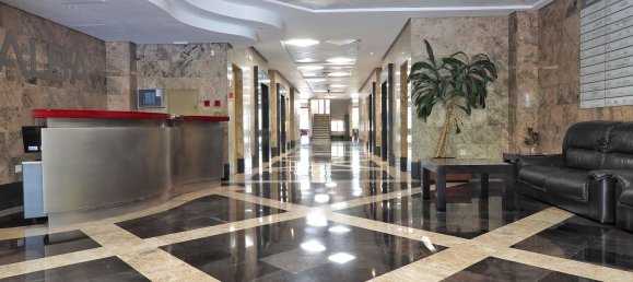 Bureau à Las Rozas de Madrid, Spain 182m² No. 62162 17