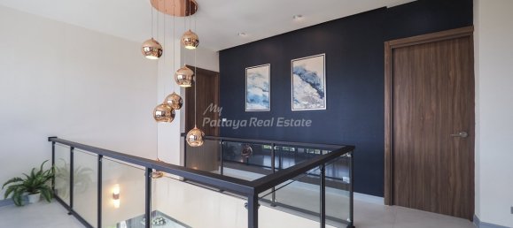 Café/restaurante de 3 dormitorios en Pattaya, Thailand No. 8005 17