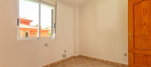 5 Schlafzimmer Haus in Alicante, Spain, Nr. 185172 38