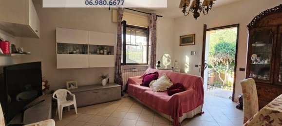 Apartamento de 3 dormitorios en Nettuno, Italy No. 197388 4