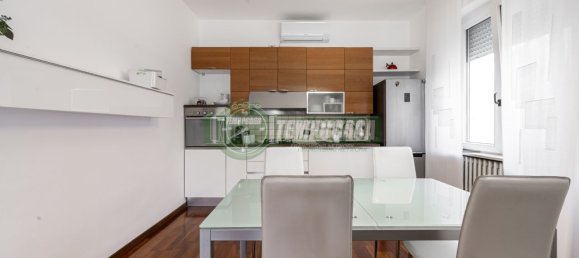 6غرفة فيلا في Carnate, Italy رقم 157133 29