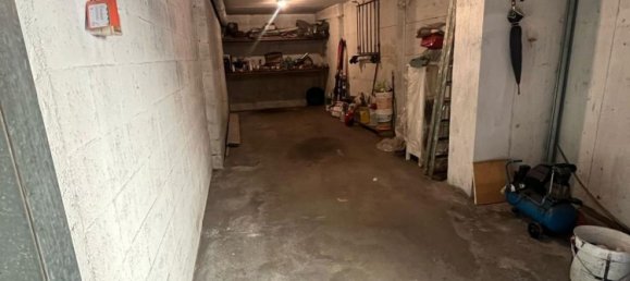 35m² Garage in Turin, Italy No. 284726 8