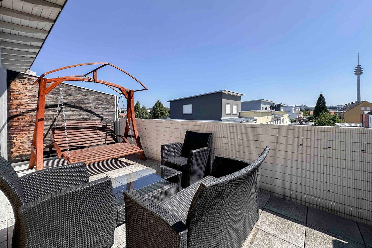 3 bedrooms Townhouse in Nuremberg, Germany No. 275500