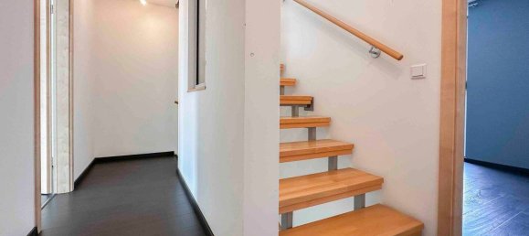 3 bedrooms Townhouse in Nuremberg, Germany No. 275500 8