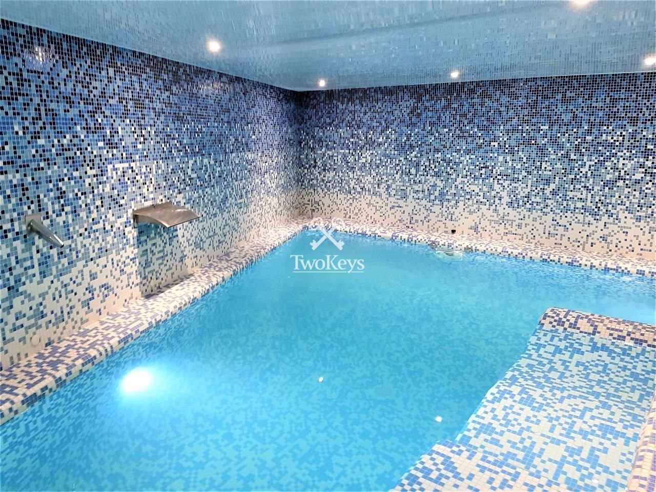 4 bedrooms House in El Masnou, Spain No. 1793