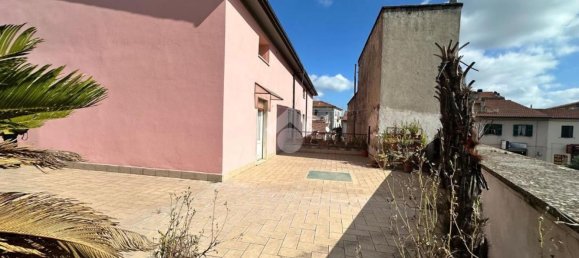 Квартира с 4 комнатами в Тускания, Италия № 87549 14