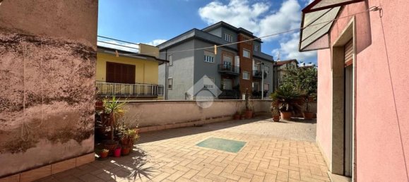 Квартира с 4 комнатами в Тускания, Италия № 87549 12