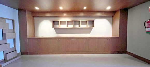 463m² Commercial property in Perillo, Spain No. 49704 16