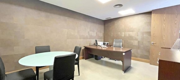 463m² Commercial property in Perillo, Spain No. 49704 11