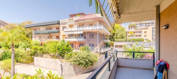 Apartamento de 1 dormitorio en Tremestieri Etneo, Italy No. 329277 16