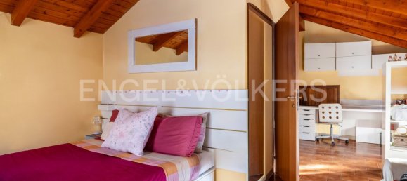 6 rooms House in Castelveccana, Italy No. 132373 14