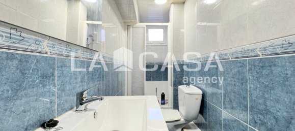 3 bedrooms Apartment in Badalona, Spain No. 173061 11