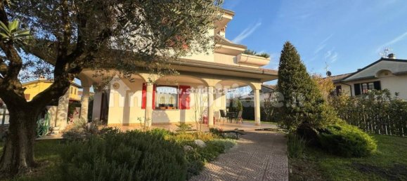 3 bedrooms Villa in Sotto il Monte Giovanni XXIII, Italy No. 295963 35