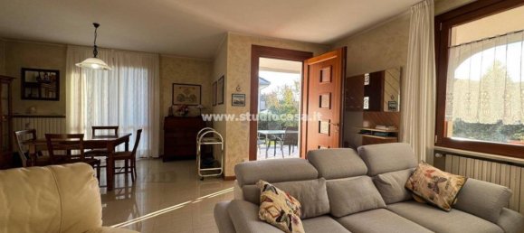 3 bedrooms Villa in Sotto il Monte Giovanni XXIII, Italy No. 295963 6