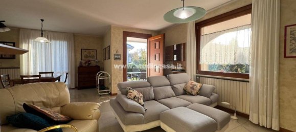 3 bedrooms Villa in Sotto il Monte Giovanni XXIII, Italy No. 295963 5