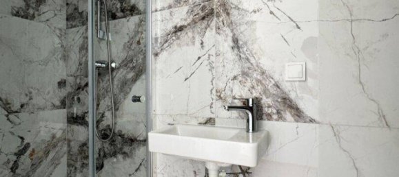 Studio in Rudolfsheim-Funfhaus, Austria No. 170669 7