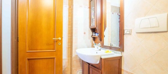 2غرفة شقة في Rome, Italy رقم 41217 9