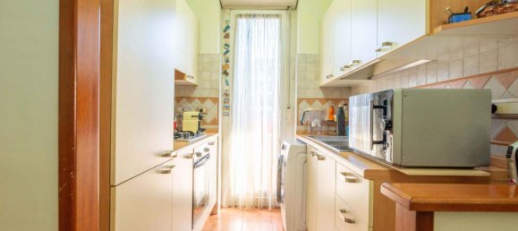 2غرفة شقة في Rome, Italy رقم 41217 4