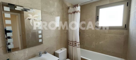 2 Schlafzimmer Doppelhaus in Adeje, Spain, Nr. 17948 10