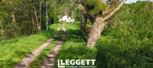 5 bedrooms House in Montgivray, France No. 302816 2