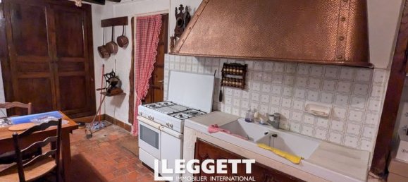 5 bedrooms House in Montgivray, France No. 302816 9