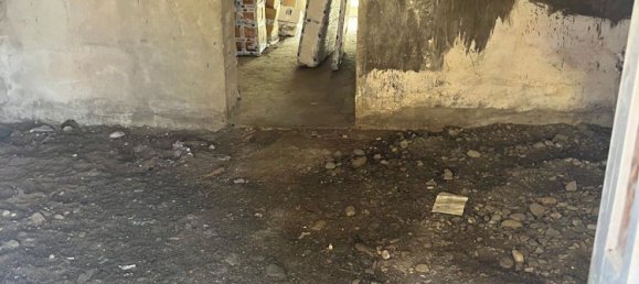 4 bedrooms House in Casares, Spain No. 190163 3