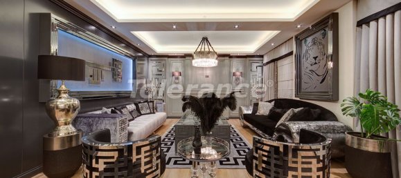 Apartment 4+1 in Mersin, Turkey No. 636 3