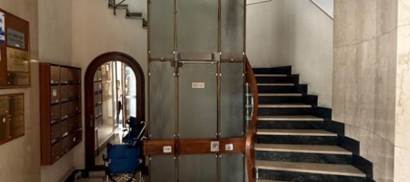 7 bedrooms Apartment in Trieste, Italy No. 363097 2