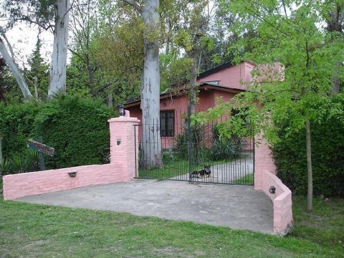 3 bedrooms House in Moreno, Argentina No. 10178