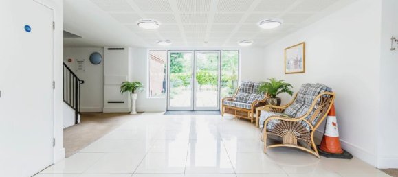 2 bedrooms Apartment in South Croydon, United Kingdom No. 8121 14