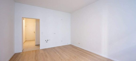 Studio in Favoriten, Austria No. 44514 9