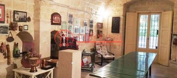 5 chambres Villa à Trani, Italy No. 259343 3