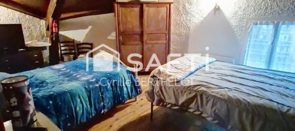 3 bedrooms House in Formigueres, France No. 341356 5